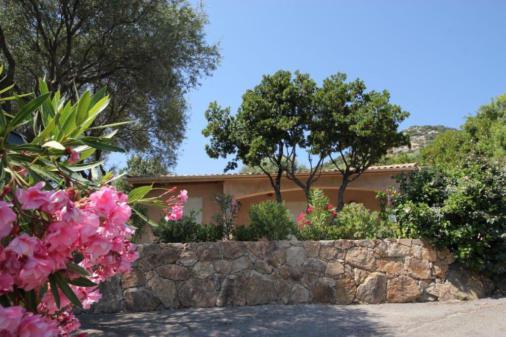 Deluxe Villa,67027267:JPEG